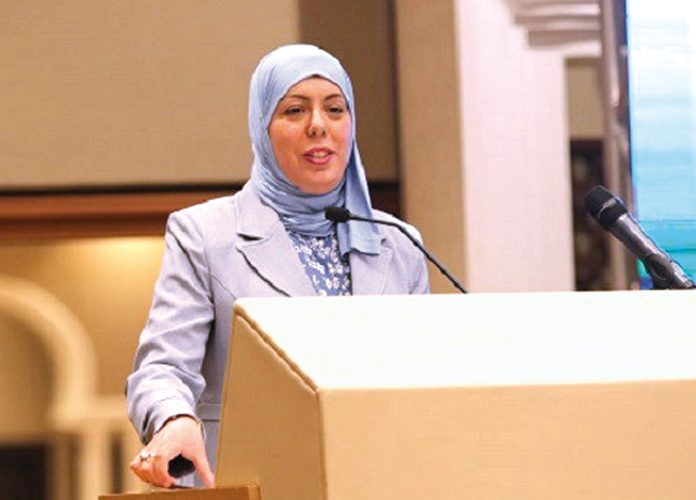 p 4 1 Meriem Benmouloud