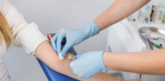 Cancers du sein: Une prise de sang pionnière pour détecter précocement les rechutes