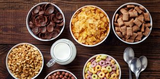 Céréales industrielles: L’équivalent de deux pâtisseries dans votre bol du matin