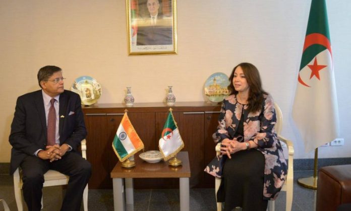 p 16 2 Selma Mansouri