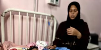 Ghaza: Un nourrisson Palestinien meurt en martyr à cause de la malnutrition