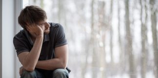 Naître en été pourrait accroître le risque de dépression chez les hommes