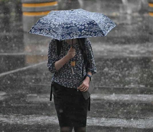 BMS: Pluies orageuses et chutes de grêle jusqu’à mercredi sur des wilayas de l’ouest du pays