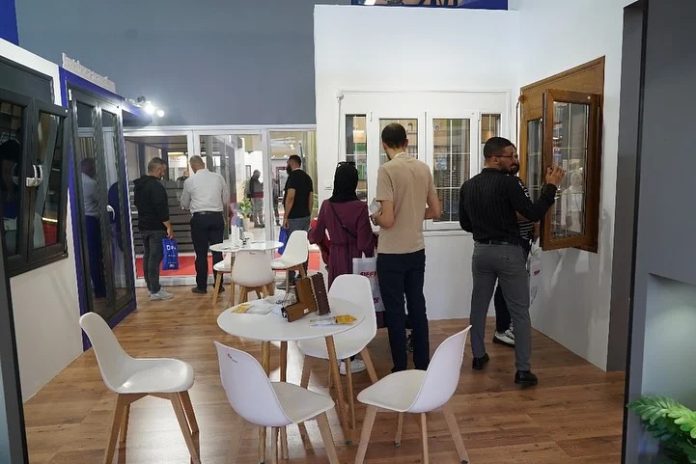 La 7e édition du Salon international des façades copie