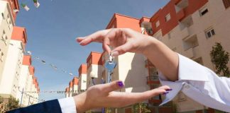 Oran: Remise des clés de 150 logements publics locatifs à Hassiane Toual