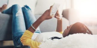 Scroller à l’infini affecte votre cerveau dévoile une étude