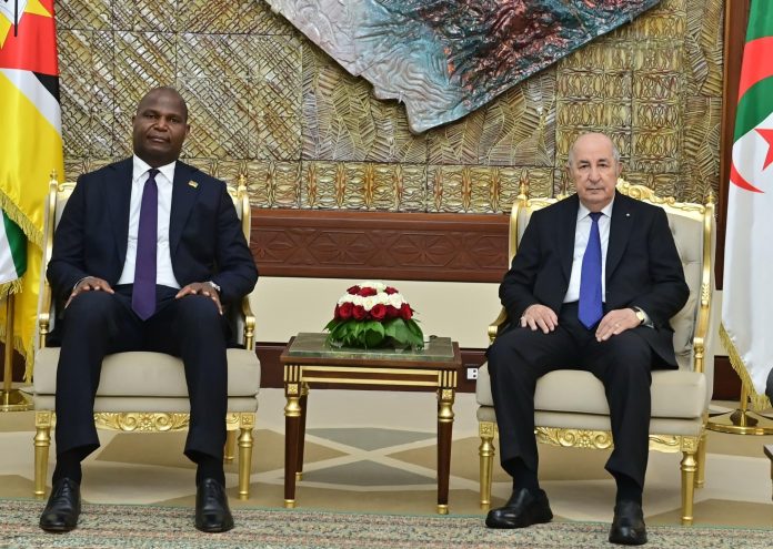 tebboune et president du mozambiuque