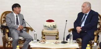 Tacherift reçoit une délégation du Parti socialiste vietnamien