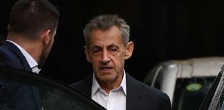 France: Nicolas Sarkozy derrière les barreaux, « un détenu pas comme les autres »