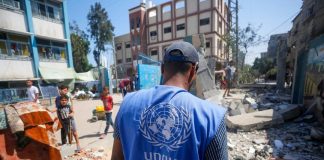 Palestine: L’UNRWA révèle une situation alarmante à Ghaza et en Cisjordanie et condamne les entraves à l’aide humanitaire