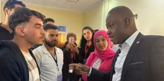 MJS: Hidaoui visite le camp des clubs scientifiques de Sidi Fredj