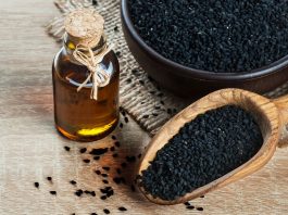 L’huile de nigelle, l’anti-inflammatoire naturel le plus puissant, selon les experts