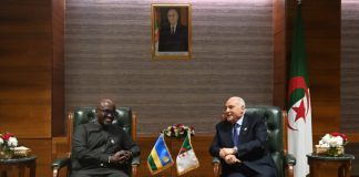 Diplomatie: Attaf reçoit son homologue rwandais