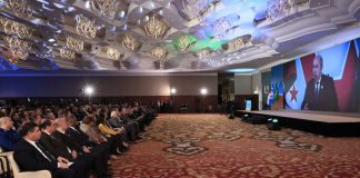 Industrie pharmaceutique: Le Président Tebboune plaide pour le renforcement des capacités de l’Afrique