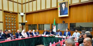 Plus de 764 milliards DA alloués pour les projets de 2026: Yacine El-Mahdi Oualid détaille les priorités budgétaires du secteur dans le cadre du PLF 2026