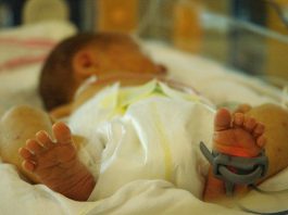 Ce bébé est le plus lourd et le plus long du monde