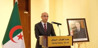 Chaib rencontre à Riyadh des membres de la communauté algérienne établie au Royaume d’Arabie Saoudite