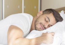 Dormir suffisamment pourrait être la clé pour rester en bonne santé, selon une nouvelle étude