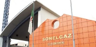 Bouira: Raccordement de 440 foyers au réseau électrique à travers cinq communes