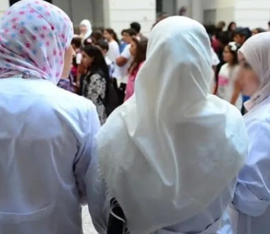 Nâama: Plus de 900 enseignants contractuels en formation