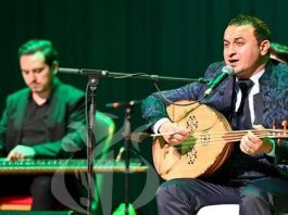 Concert de musique malouf: Le chanteur Malouf Abbas Righi galvanise son public à Alger