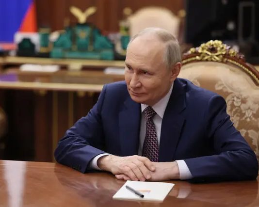 Guerre en Ukraine: Rencontre des émissaires américains avec Poutine à Moscou