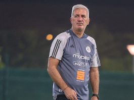 EN: à propos de la liste des joueurs retenus: Petkovic demeure le seul maître à bord et le principal responsable