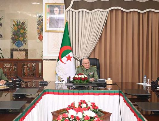 MDN: Le Général d’Armée Saïd Chanegriha installe le Directeur central de la sécurité de l’Armée