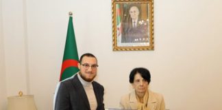 Cour constitutionnelle: Aslaoui reçoit une délégation d’étudiants de l’Institut supérieur des sciences