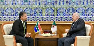 Algerie-Afrique du Sud: Attaf reçoit Alvin Botes