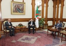 Dans le cadre de ses consultations avec la classe politique et la société civile: Le président de la République reçoit le secrétaire général du HCA