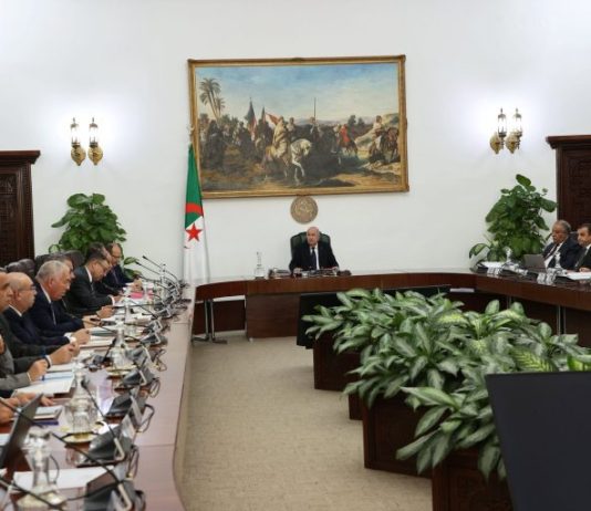 Amendement technique de la Constitution, révision de la loi sur les partis politiques et du code électoral: Le président de la République poursuit le processus des réformes politiques