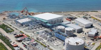 Sonatrach-EADE: Daoudi et Bada supervisent le lancement des travaux de réalisation de l’usine de dessalement d’eau de mer d’El Marsa (Chlef)