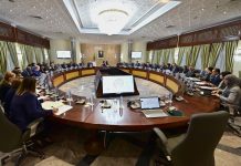 Classes inclusives, culture et formation au menu du Gouvernement: Trois projets structurants examinés lors d’une réunion présidée par le Premier ministre