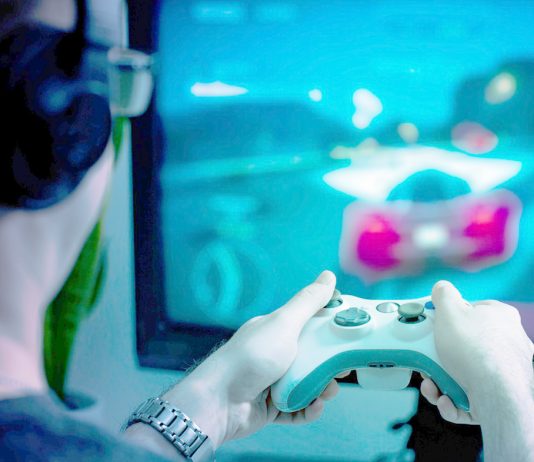 Échecs ou jeux vidéo: Qui stimule vraiment le cerveau ?