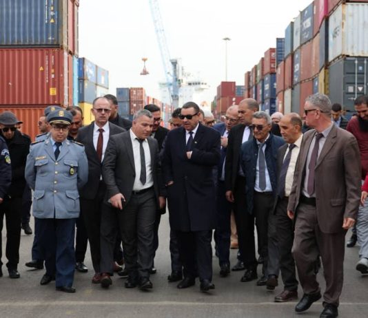 Sayoud exige l’accélération des opérations à Alger: Inspection inopinée et instructions fermes pour fluidifier le trafic portuaire