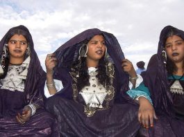 Illizi: Plus de 60 exposants au 2ème Salon régional de la femme targuie