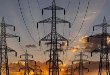 Sonelgaz lance une opération anticipative de maintenance du réseau électrique dans les wilayas du Sud