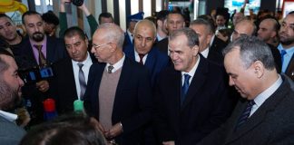 Rezig met en avant la montée en gamme des produits algériens: Diversification, qualité et nouveaux marchés au cœur du Salon d’Oran