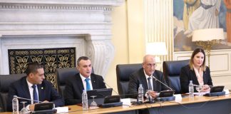 Transactions électroniques: Un cadre juridique en cours de consolidation