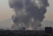 escalade militaire après des frappes américaines et israéliennes: Téhéran annonce une riposte par missiles et place ses hôpitaux en état d’alerte