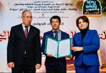 La culture dans l’antique Cirta: Bendouda installe Hakim Dekkar en qualité de commissaire du Festival international “Panorama du cinéma”