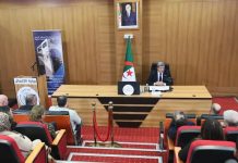 Remise des accréditations au profit des responsables des médias étrangers accrédités en Algérie: Bouamama préside une rencontre