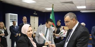 Abdelkader Djellaoui salue leur contribution au développement des infrastructures