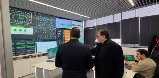 À Valence, le ministre appelle à un rôle plus actif d’Algérie Télécom Europe sur le marché européen: Zerrouki renforce la connectivité télécom