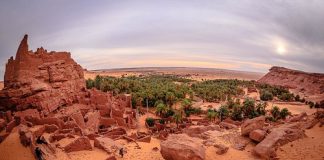 Timimoun: Plus de 4.500 touristes étrangers ont visité l’Oasis rouge ces deux dernières années