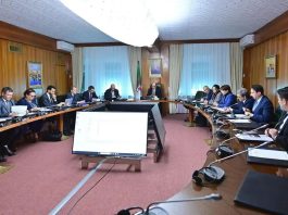 Ghrieb préside une réunion interministérielle: La stratégie nationale pour le cinéma à l’ordre du jour