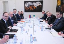 Diplomatie: Attaf reçu à Zagreb par le Premier ministre de la République de Croatie