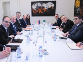 Diplomatie: Attaf reçu à Zagreb par le Premier ministre de la République de Croatie