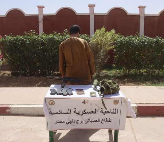 MDN: Reddition d’un terroriste à Bordj Badji Mokhtar, saisie de 4 quintaux de kif traité en provenance du Maroc